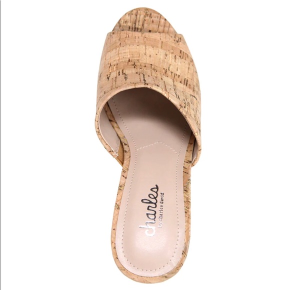 CHARLES BY CHARLES DAVID AMILIA CORK NATURAL WEDGE SANDAL Size 9.5 NEW! - Picture 2 of 3